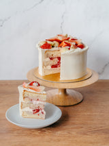 Strawberry Shortcake (8")
